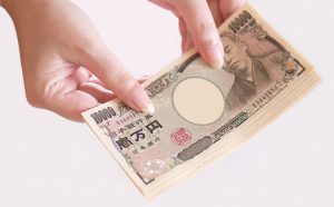 キャバクラ派遣は時給が下がらない